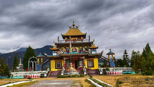 Arunachal travel packages contact rl tours and travels